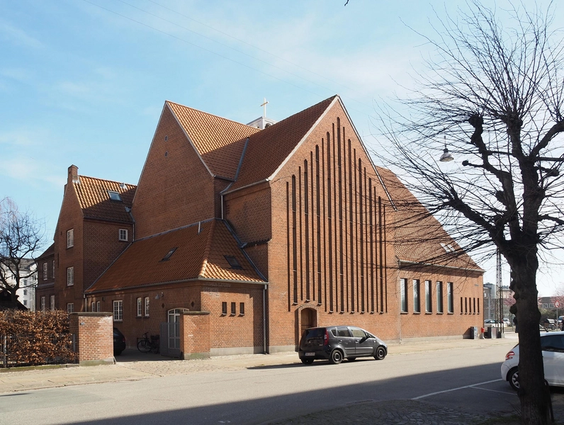 Enghave Kirke Set fra Flaskegade