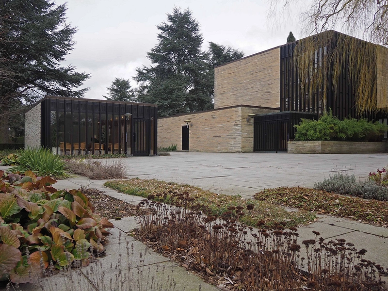 Roskilde Kapelkrematorium - Østre Kirkegård 