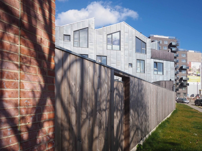 FactoryHouse - the Village 