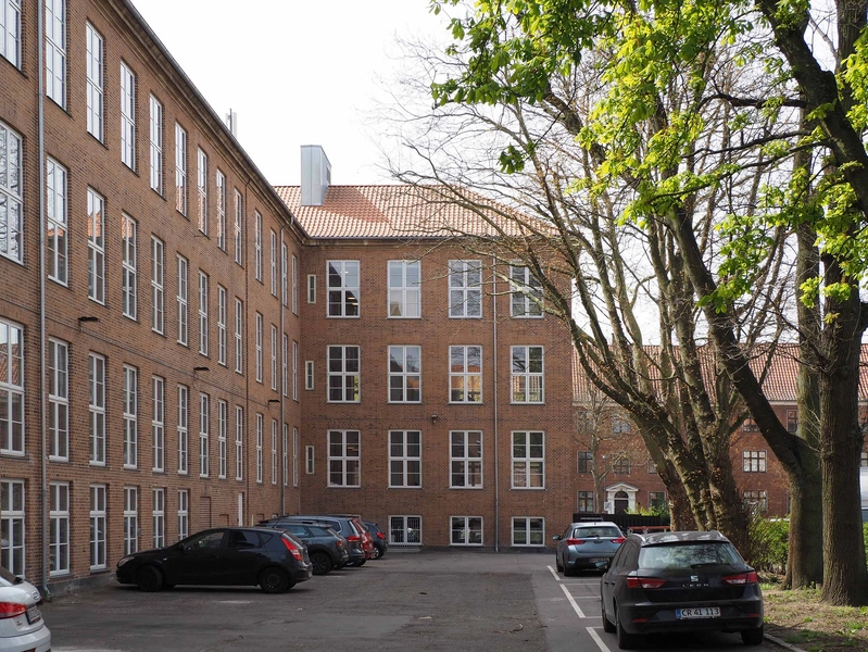 Grøndalsvængets Skole Sidefløj mod Grønsangervej