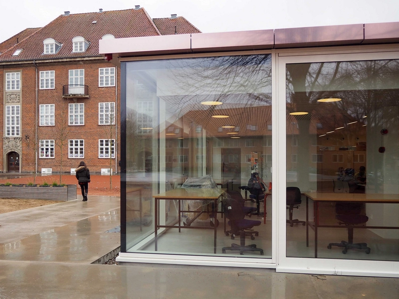 Kunstens Hus Ny og gammel facade
