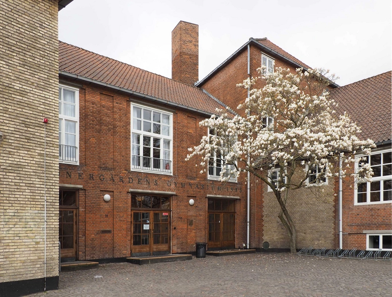 Falkonergårdens Gymnasium & HF 