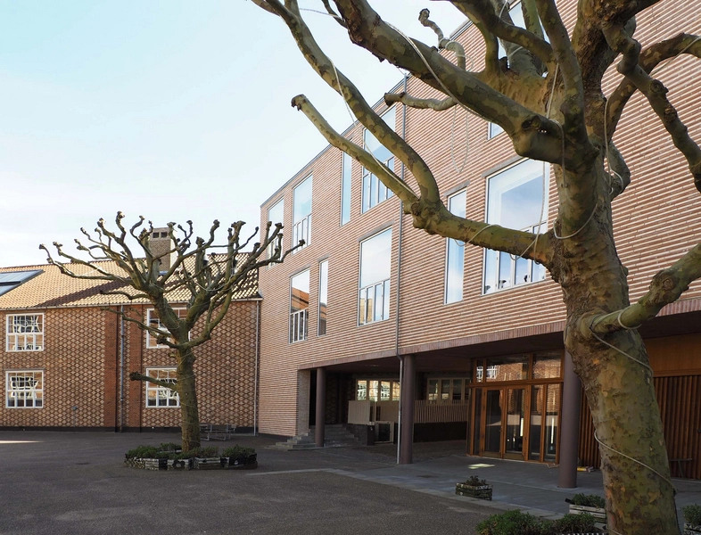 Falkonergårdens Gymnasium & HF 