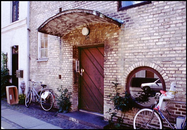 H. P. Lorentzens Stiftelse Facadedør mod Gernersgade