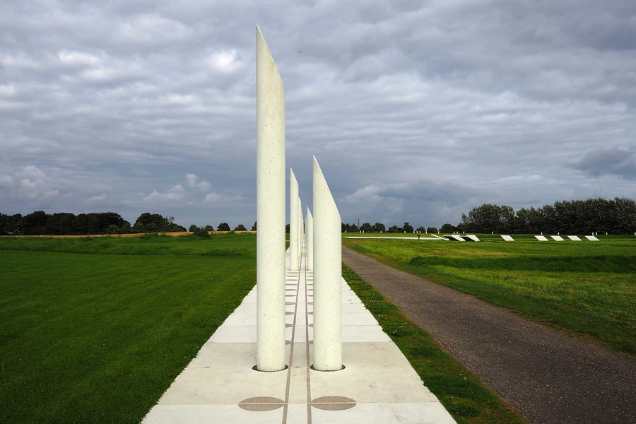 Kongernes Jelling - Monumentområdet 