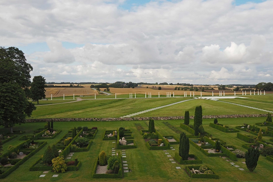Kongernes Jelling - Monumentområdet 