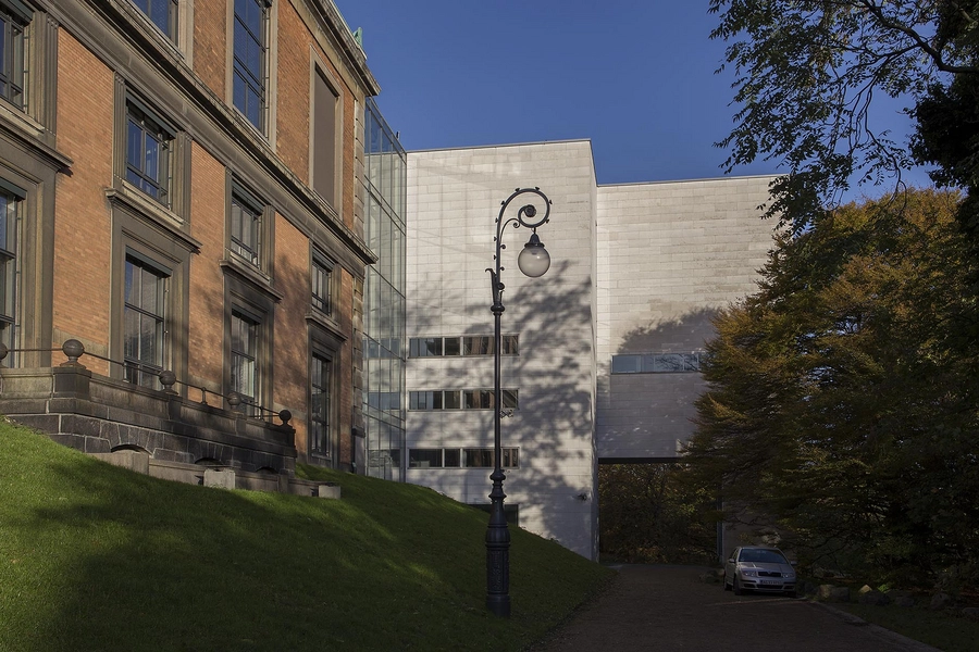 SMK - Statens Museum for Kunst Sammenkobling af nyt og gammelt, østsiden