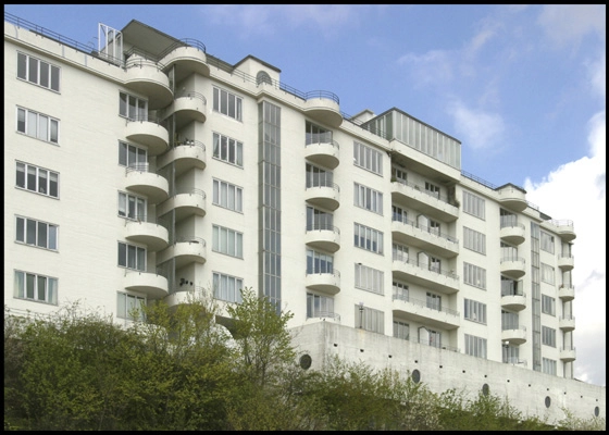 Klintegaarden Facade mod havet, udsnit.