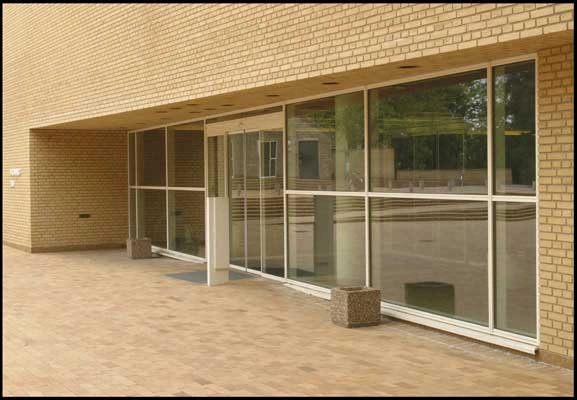 Auditoriehuset, Århus Universitet Dørparti