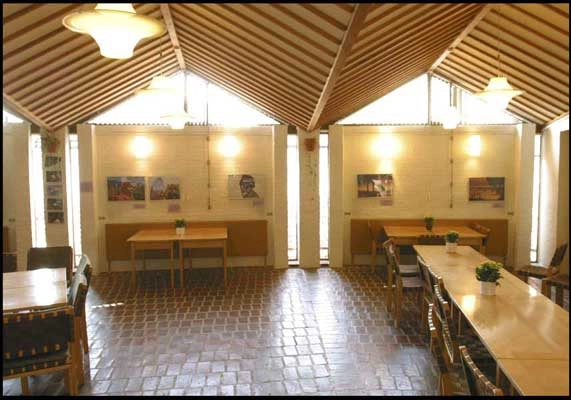 Sankt Pauls Kirke og tilbygning Menighedsalen