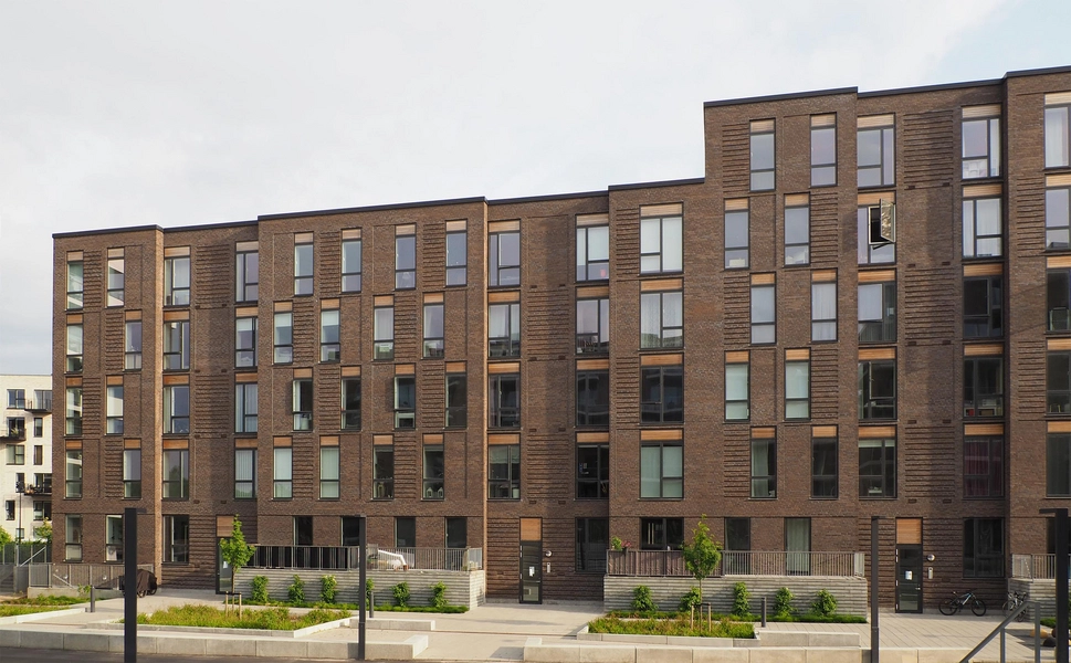 Irmabyen - Svanehusene 