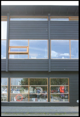 Multifunktionelt træhus Facadeudsnit