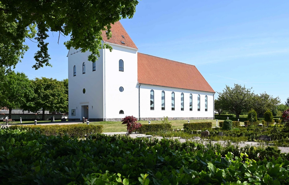 Ansgarkirken og Sognehus - Hedehusene 