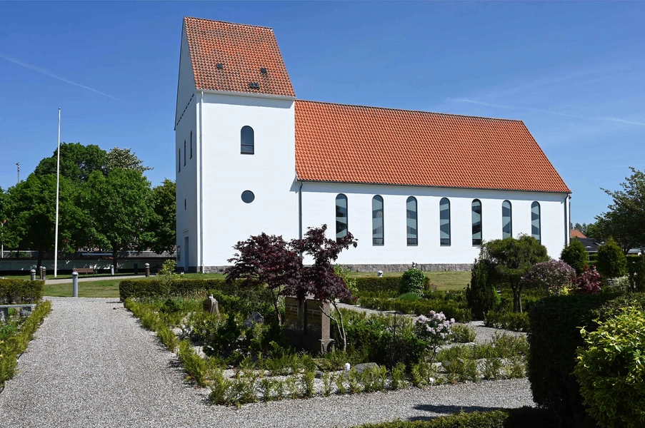 Ansgarkirken og Sognehus - Hedehusene 
