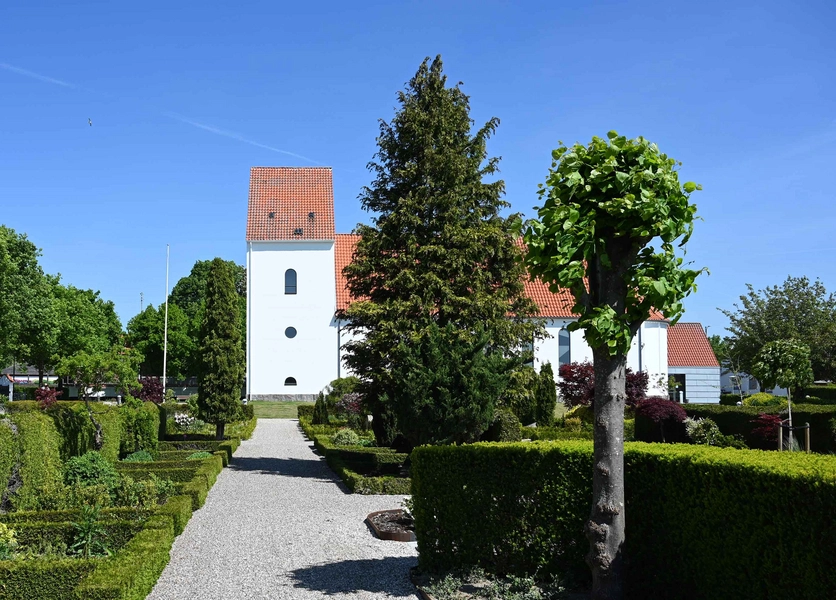 Ansgarkirken og Sognehus - Hedehusene 