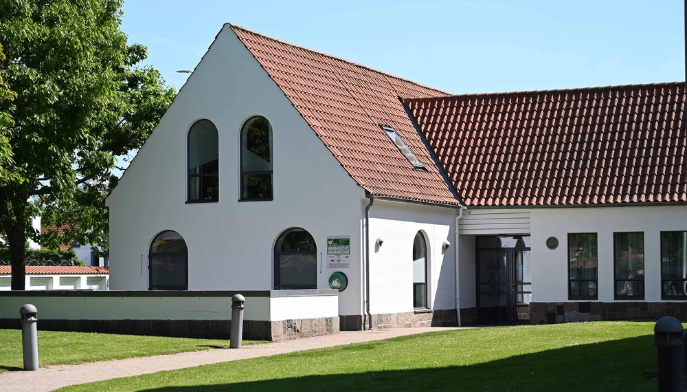 Ansgarkirken og Sognehus - Hedehusene 