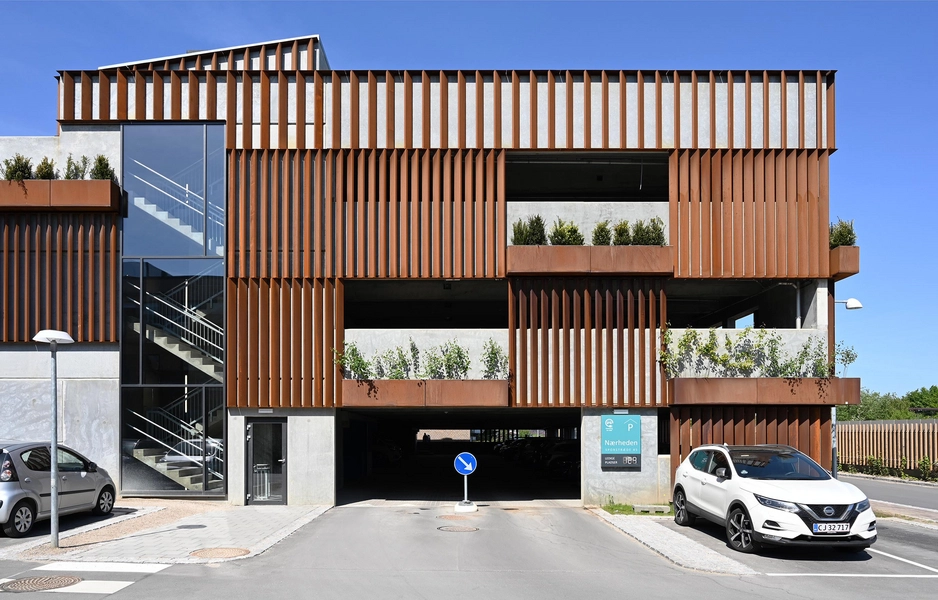 Lerholmen P-Hus (Nærheden) 