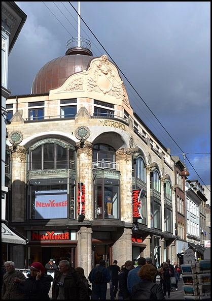 Metropolbygningen Set fra sydvest