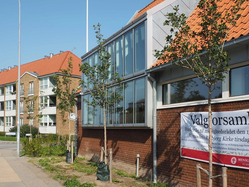 Risbjerg Kirke og Sognehus 