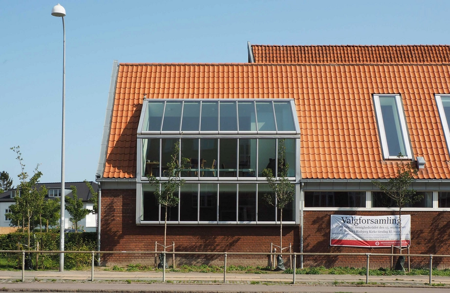 Risbjerg Kirke og Sognehus 