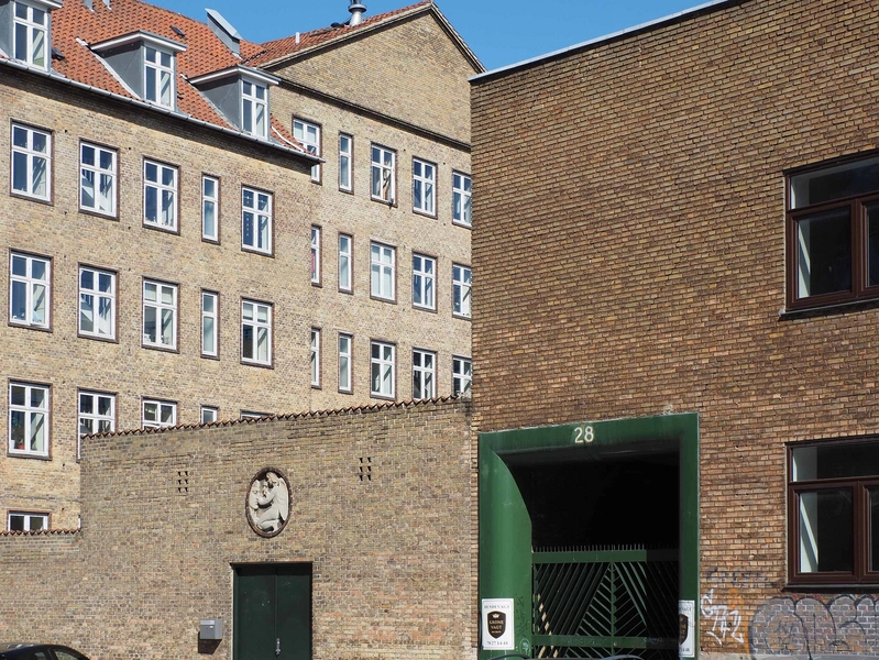 Hermodsgade 26-28 Fotograferet i 2020 af Martin Toft Burchardi Bendtsen før ombygning.