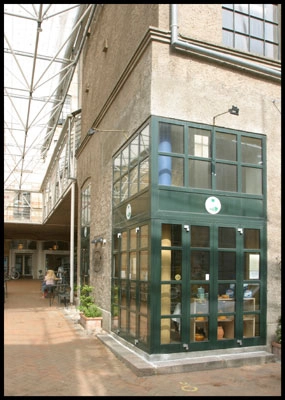 Brandts Klædefabrik 1989 Indgangsparti