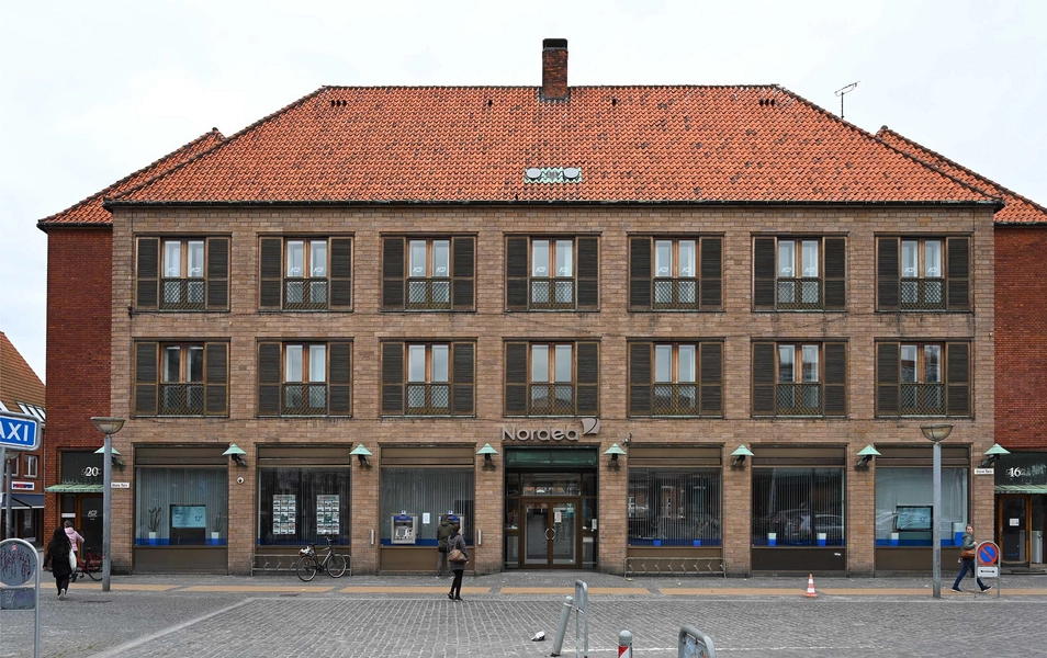 Bornholms Spare- og Laanekasse - Store Torv 16-18 