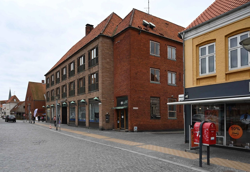 Bornholms Spare- og Laanekasse - Store Torv 16-18 