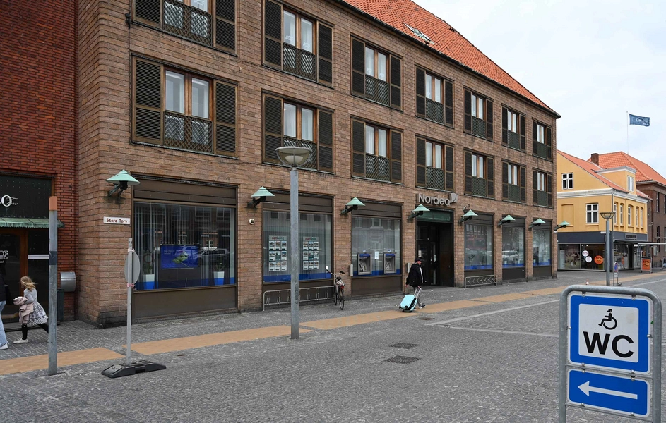 Bornholms Spare- og Laanekasse - Store Torv 16-18 