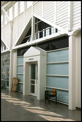 TV2 - Kvægtorvet skillevæg