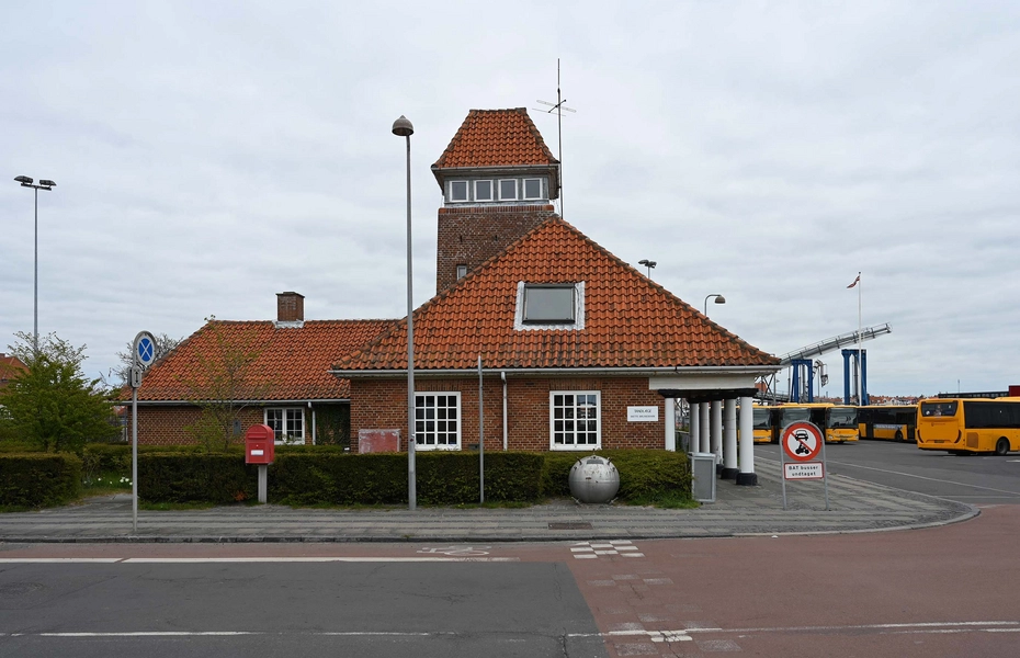 Lodsbygning ved Rønne Havn 