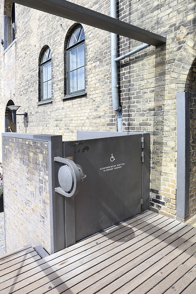 Gammel Dok Detalje, handukaplift