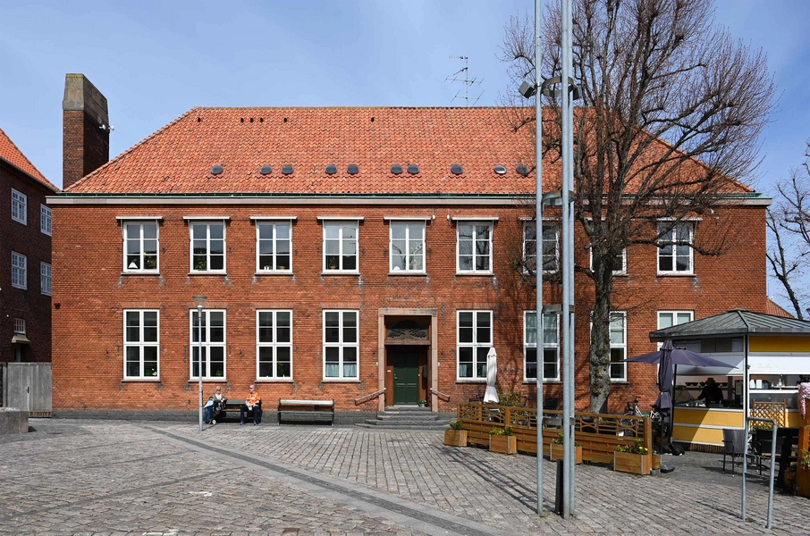 Nexø Sparekasse - Torvet 4-6 