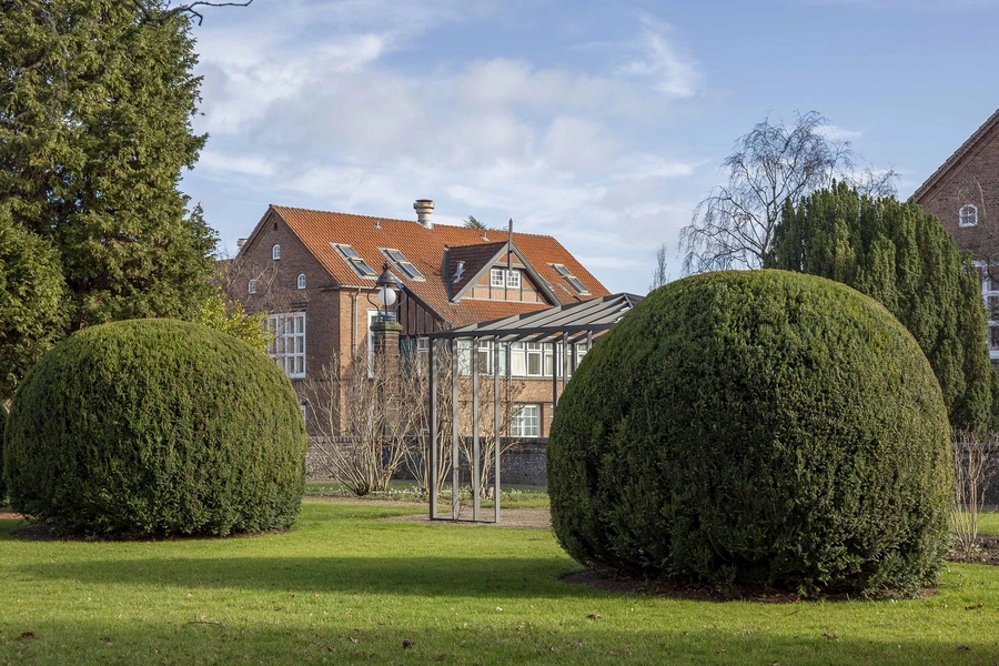 Bispebjerg Hospital - Bispebjerg Helende Haver 