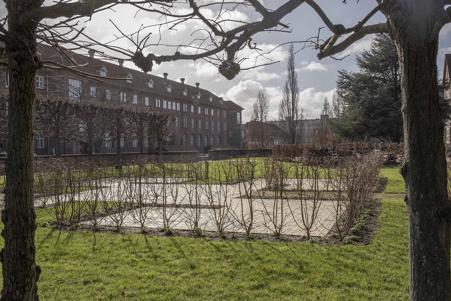 Bispebjerg Hospital - Bispebjerg Helende Haver 