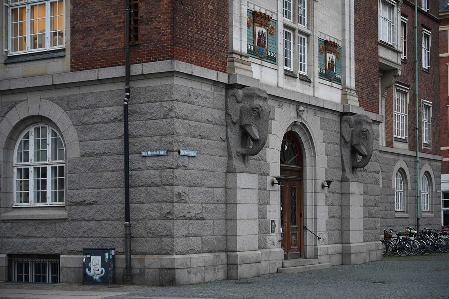 Elefanthus - Otto Mønsteds Plads 9 