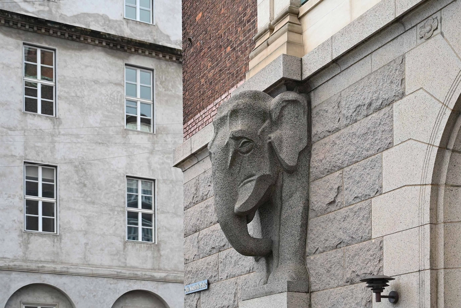 Elefanthus - Otto Mønsteds Plads 9 
