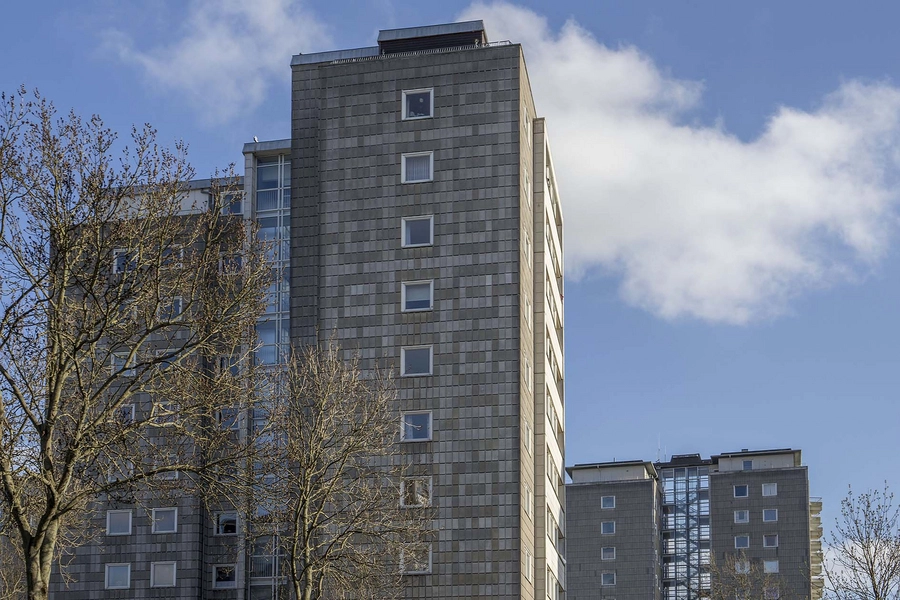 Bellahøjhusene Punkthus med glastrappe