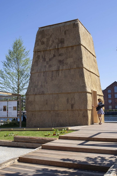 From 4 to 1 Planet - Tækkede Teglblokke 