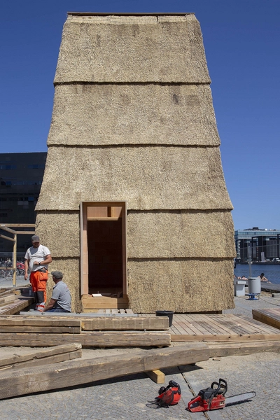 From 4 to 1 Planet - Tækkede Teglblokke 