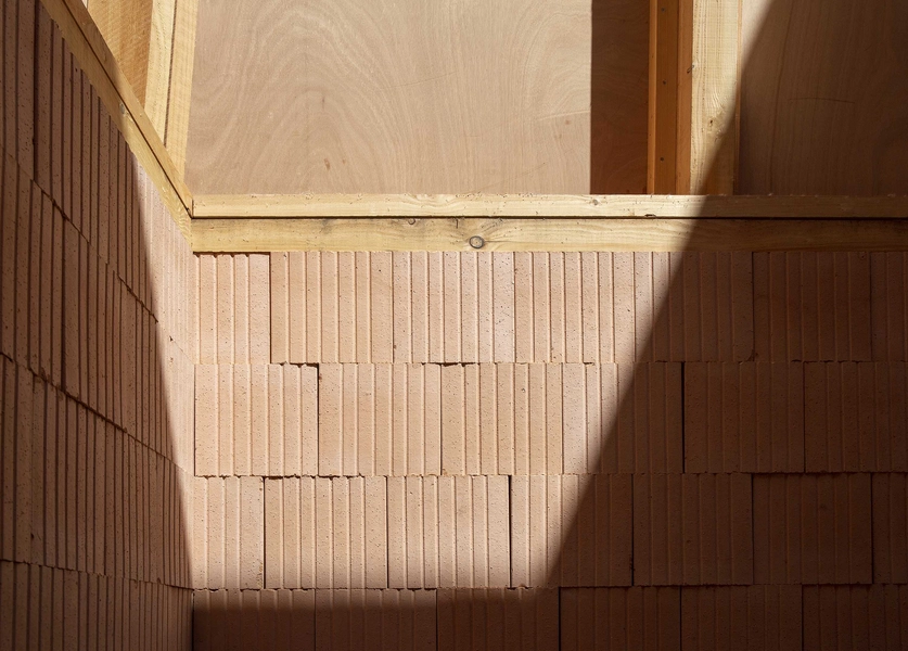 From 4 to 1 Planet - Tækkede Teglblokke 