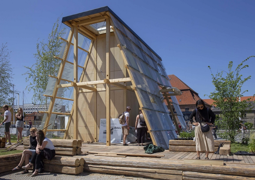 From 4 to 1 Planet - Den planetære pavillon 