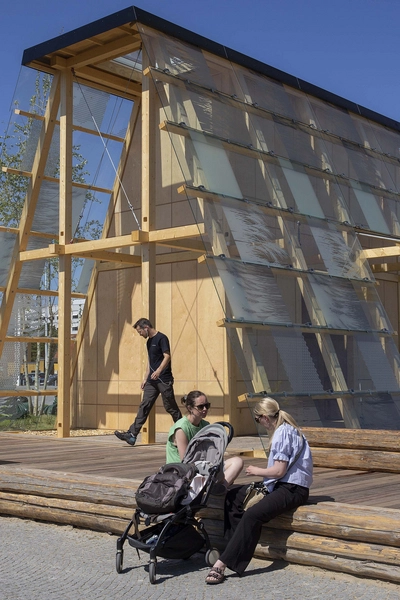 From 4 to 1 Planet - Den planetære pavillon 