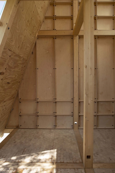 From 4 to 1 Planet - Den planetære pavillon 