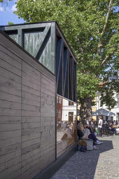 Poetic Daylight Pavilion 