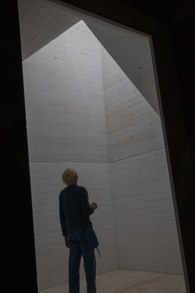 Poetic Daylight Pavilion 