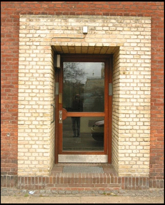 Strygejernet Dybtliggende dør