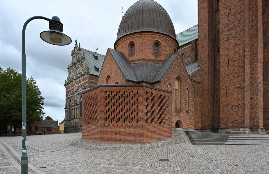 Gravmonument for Frederik IX 