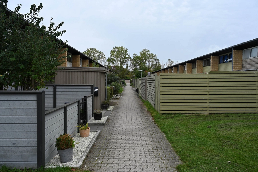 Egevangshusene 1-381 