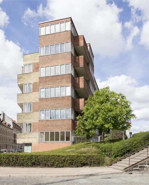 Vodroffsvej 2A og 2B Gavl, trappe op til Svineryggen